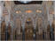 Arcs lobs entrelacs devant le mihrab